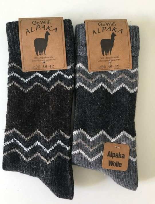 gowith alpaca socks black and grey