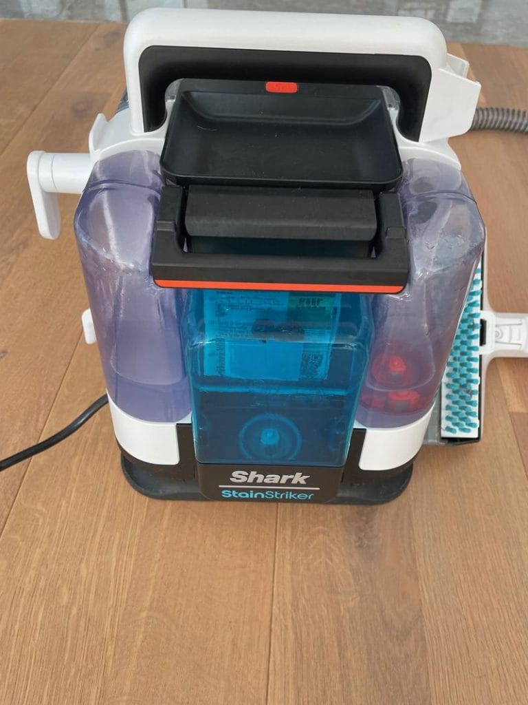 shark stainstriker front