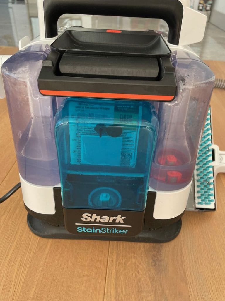 shark stainstriker front