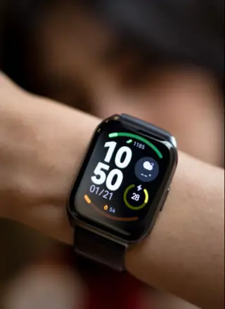best smartwatches for woman 320x440